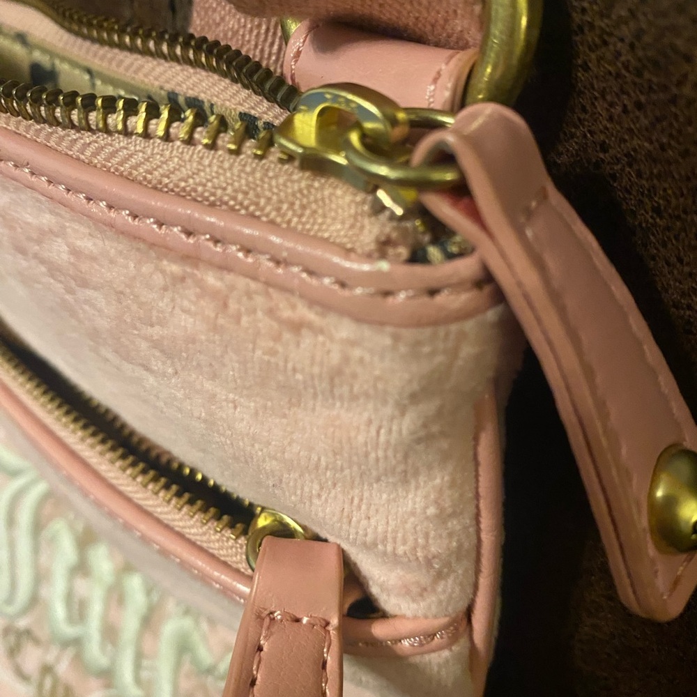 HTF Vintage Baby Pink Juicy Couture Crossbody Bag - Picture 7 of 9